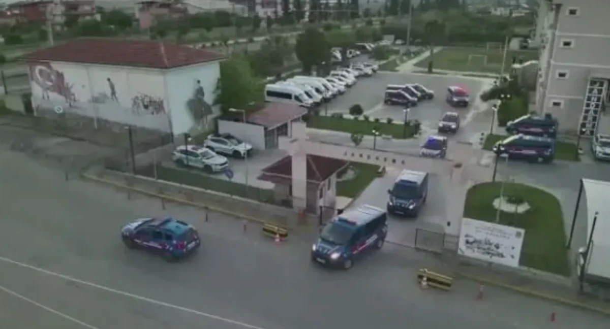 11 ilde 15 ayrı su&ccedil; &ouml;rg&uuml;t&uuml;ne operasyon: 158 kişi yakalandı