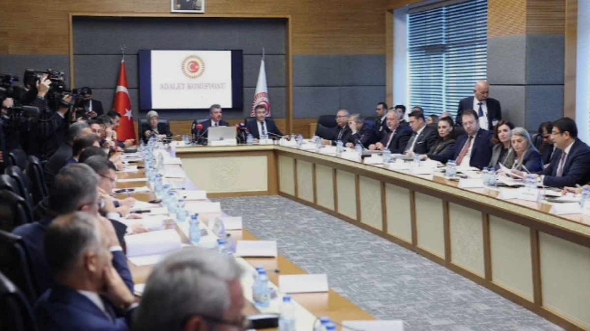 11. Yargı Paketi komisyondan geçti                  