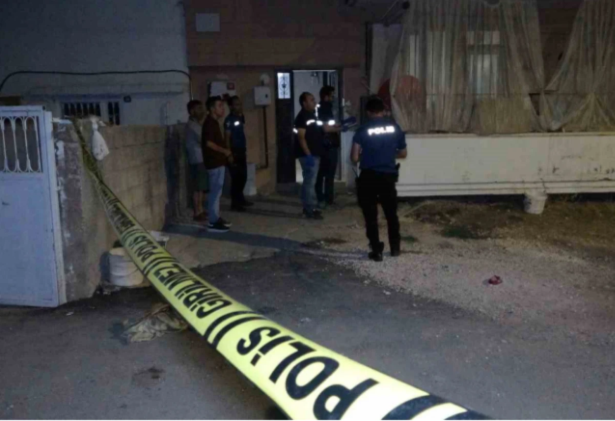 12 yaşındaki çocuk babasını bıçakladı    