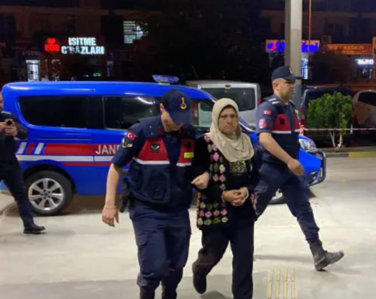 14 yıllık sır &ccedil;&ouml;z&uuml;ld&uuml;! Kayıp olarak aranıyordu: Annesi dahil 4 tutuklu
