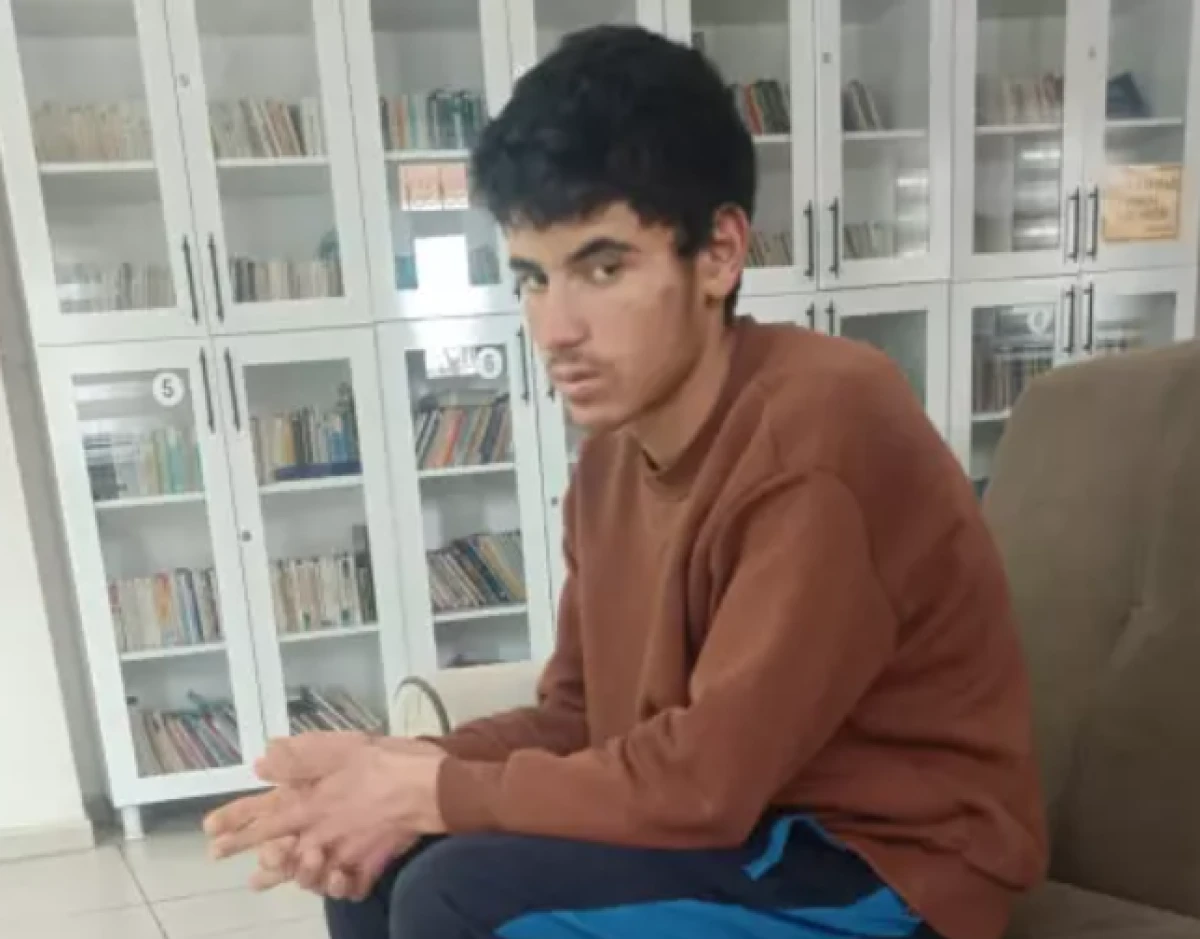 15 yaşındaki Rojhat g&uuml;nlerdir kayıp              