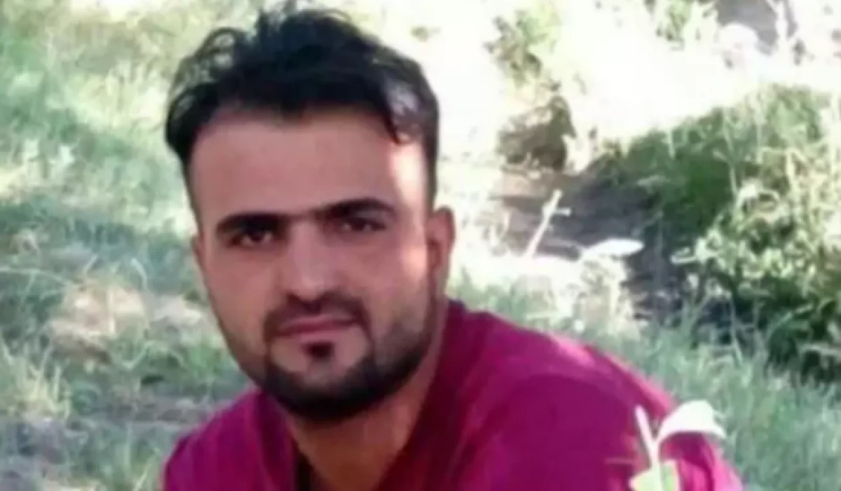 2 g&uuml;nd&uuml;r haber alınamayan gen&ccedil;, iş yerinin &ouml;n&uuml;nde &ouml;l&uuml; bulundu! 