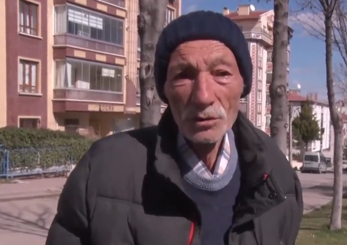 34 yıldır su i&ccedil;emeyen yaşlı adam                           