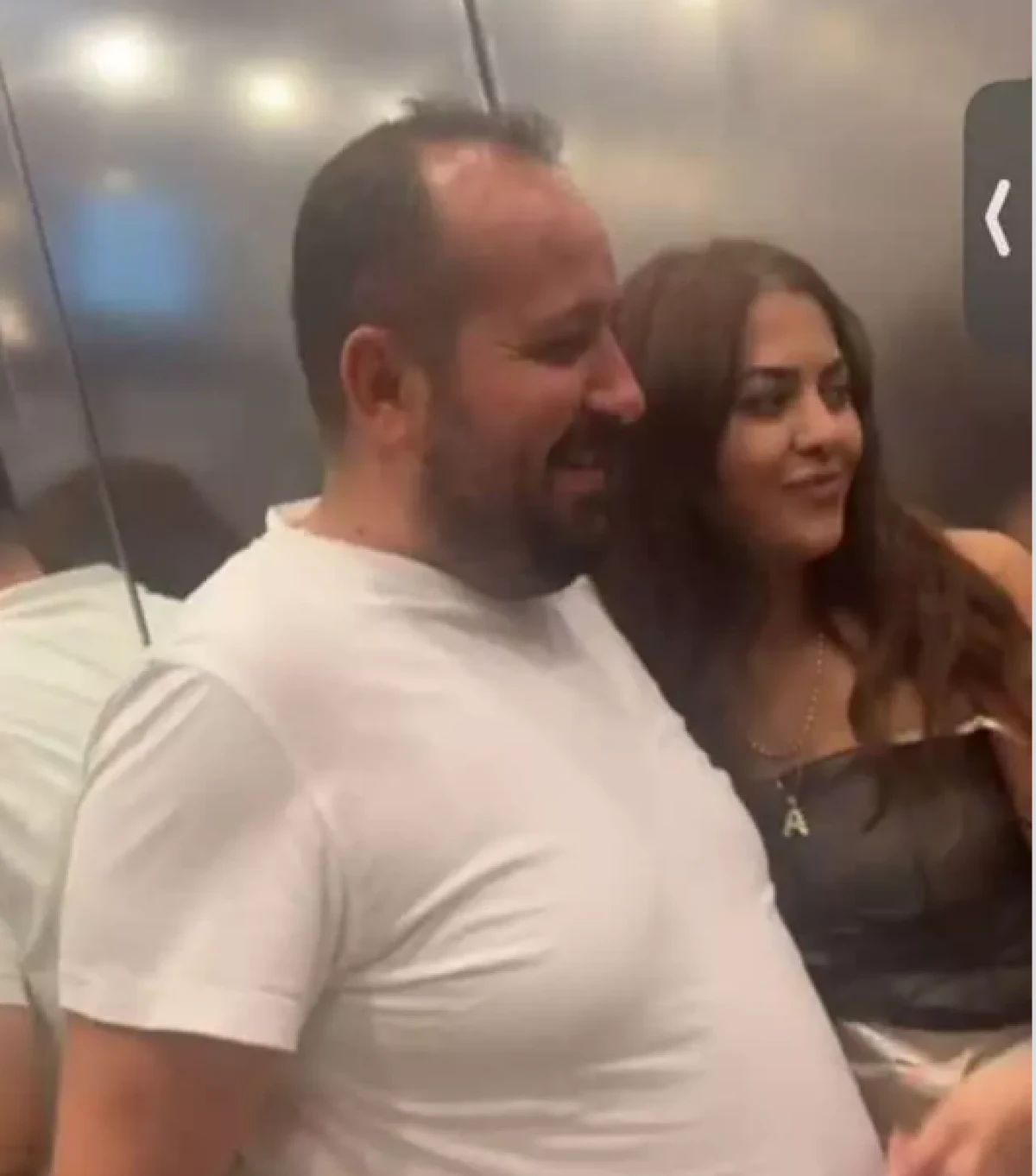 38 yaşındaki kadın, eski sevgilisi tarafından bıçaklanarak öldürüldü 