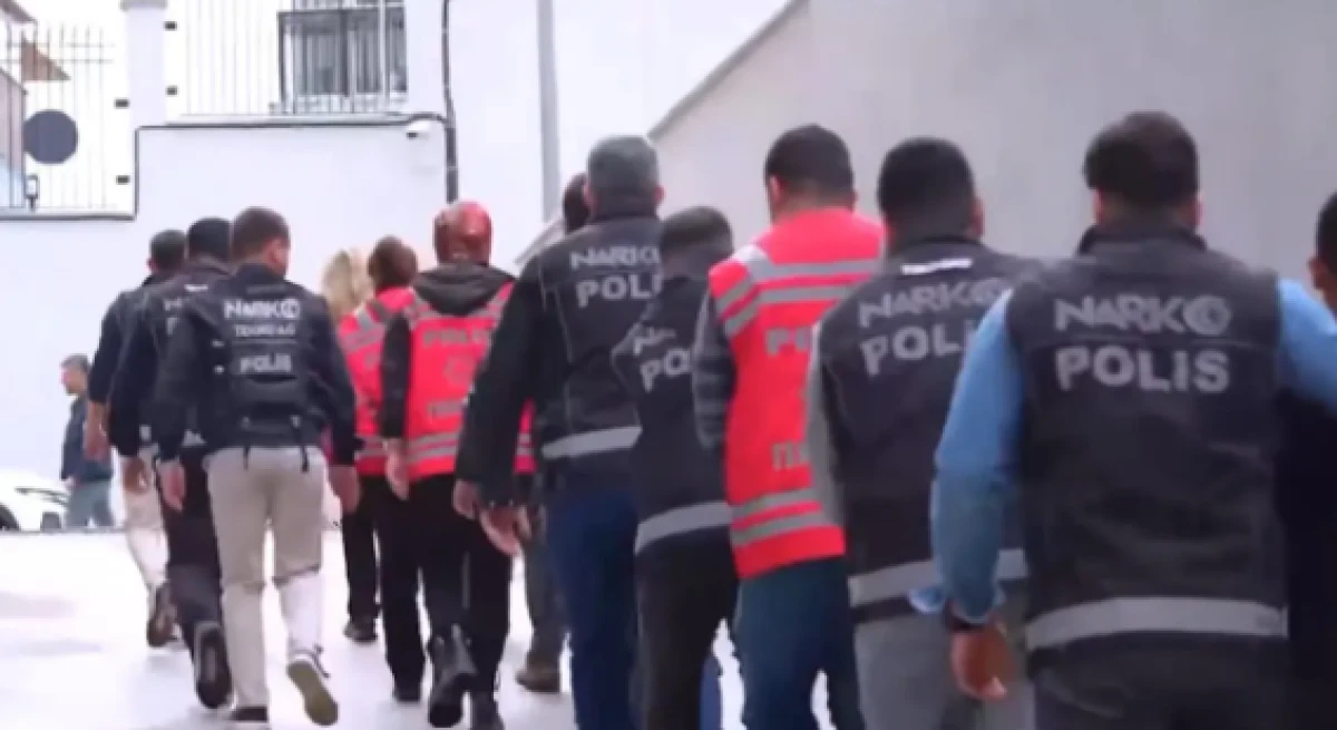 69 ilde zehir tacirlerine dev operasyon: 381 tutuklama
