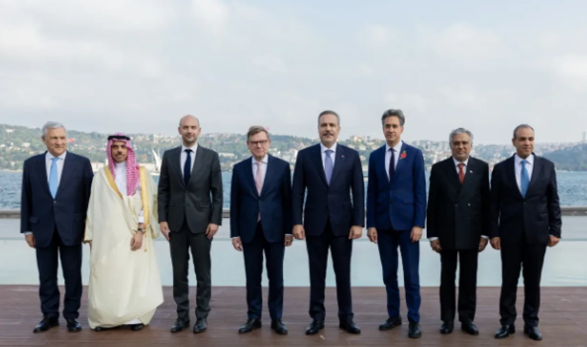 8 &uuml;lkeden İstanbul'da ortak a&ccedil;ıklama