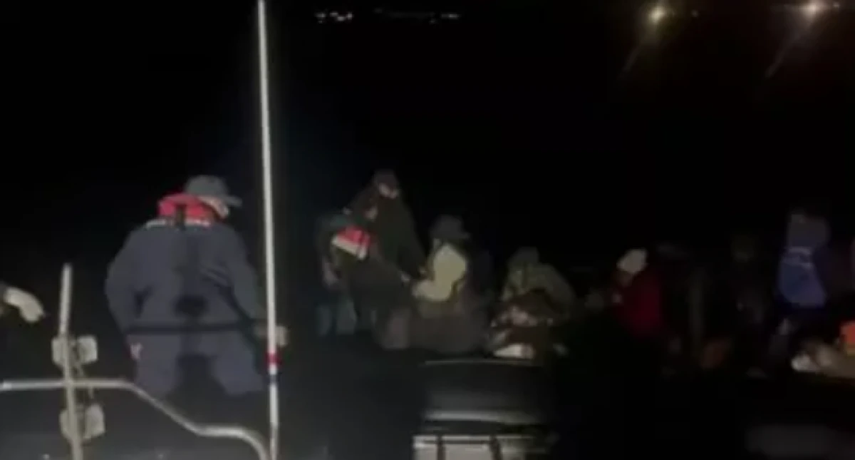 81 ilde d&uuml;zensiz g&ouml;&ccedil;e karşı film gibi operasyon! 