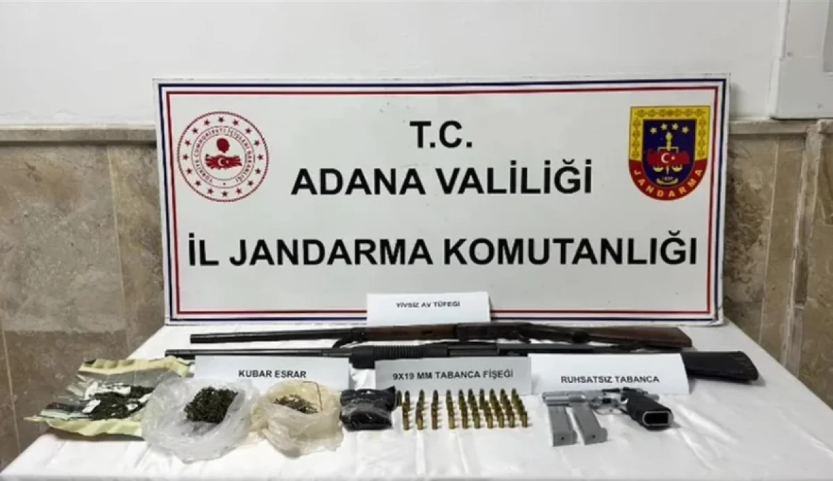Adana&rsquo;da 6 ruhsatız silah ele ge&ccedil;irildi