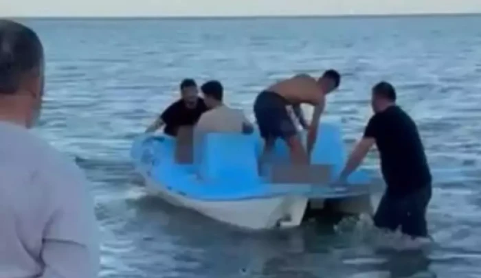 Adana'da denize giren genç boğuldu             