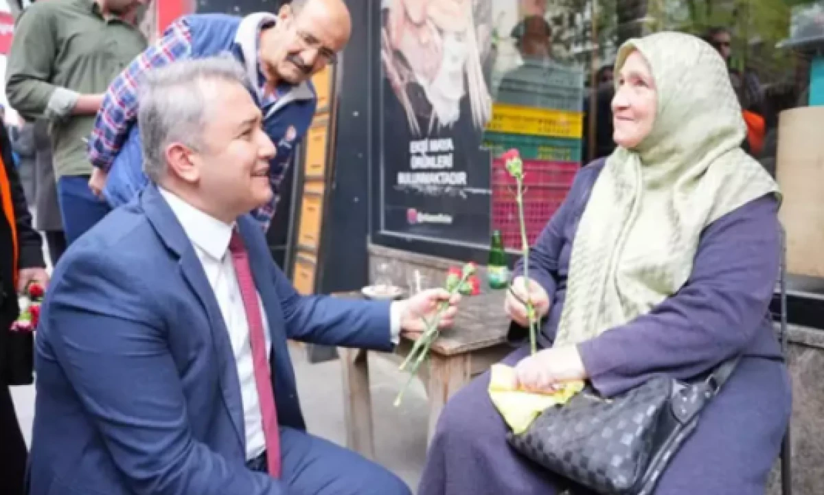 AK Parti İstanbul milletvekilleri her cuma sahada