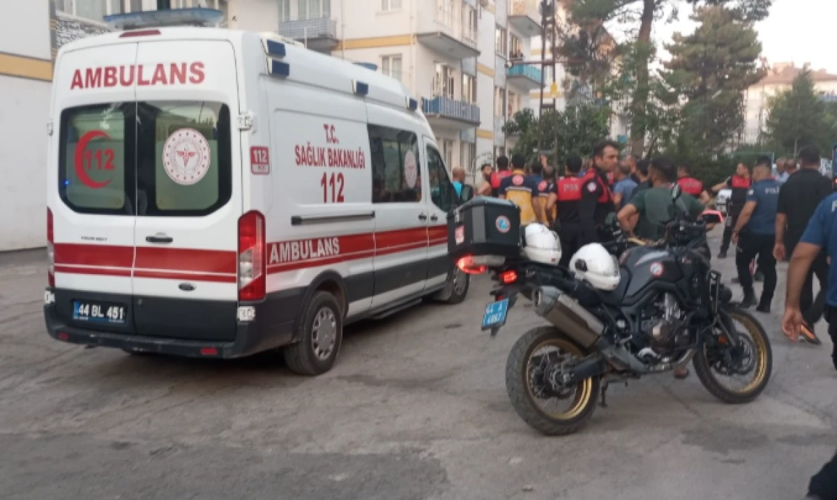 Akrabalar arasında tartışma kavgaya d&ouml;n&uuml;şt&uuml;: 6 yaralı
