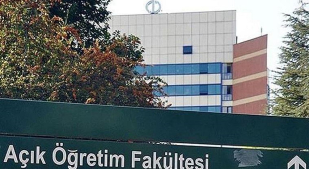 Anadolu Üniversitesi ve Açıköğretim kontenjanları doldu!   