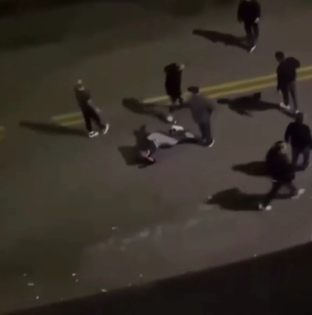 Ankara'da filmleri aratmayan dehşet! Beni vur diyerek pompalı t&uuml;feğin &ouml;n&uuml;ne atladı!