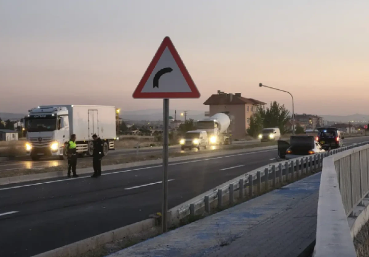 Ankara'da otomobil, bisiklete &ccedil;arptı! 10 yaşındaki Muhammed hayatını kaybetti