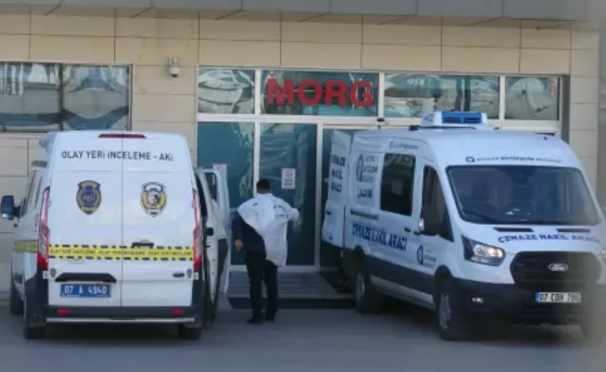 Antalya'da acı hadise! 14 yaşındaki Efe yol kenarında &ouml;l&uuml; bulundu 