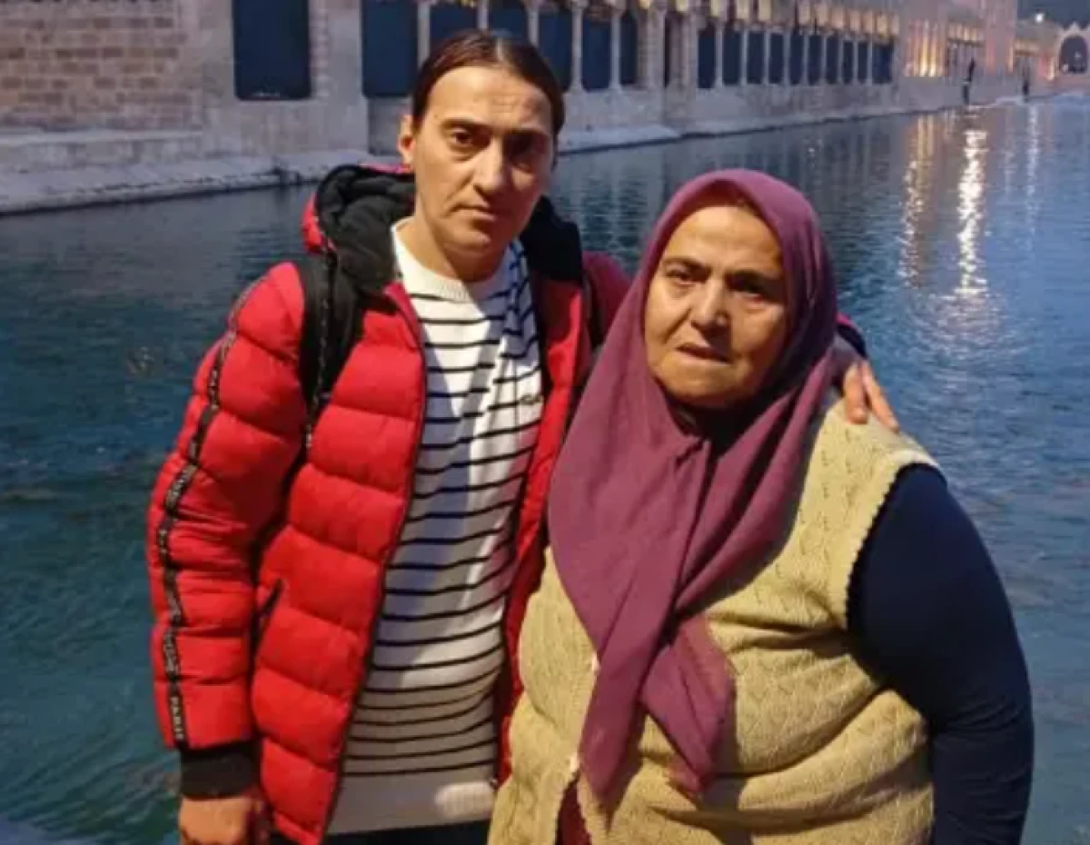 Antalya'da annesinin ka&ccedil;ırılıp &ccedil;&ouml;p evde tutulduğunu iddia etti
