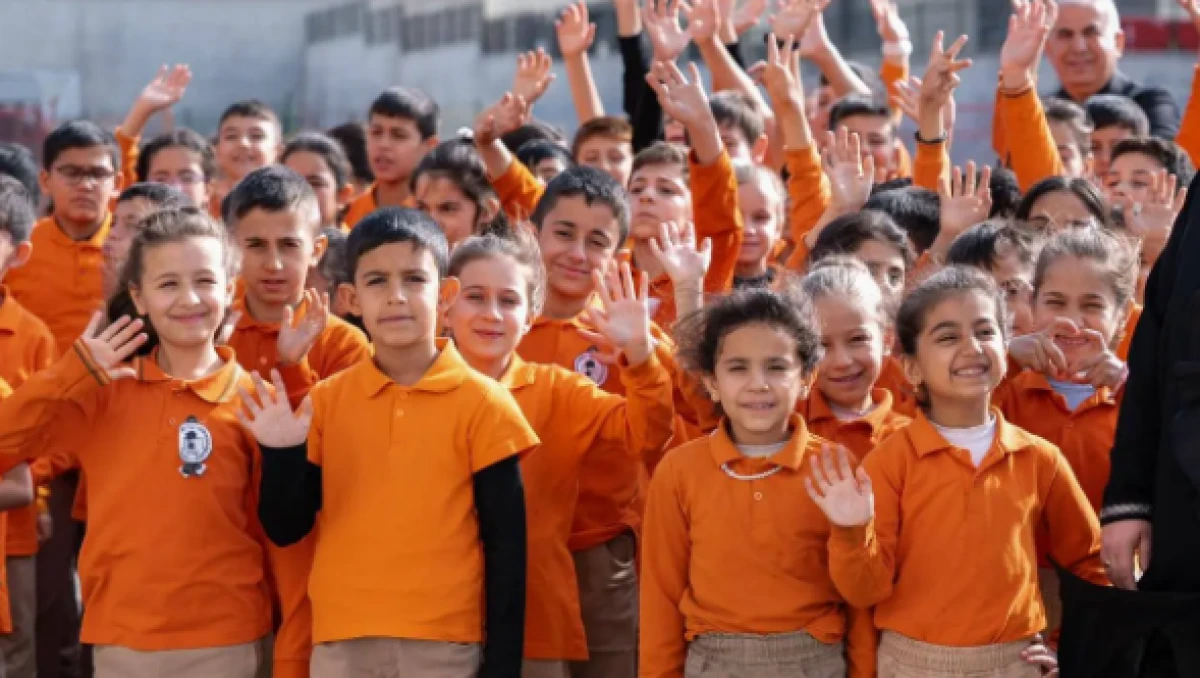 Ara tatil kalkacak mı? Bakan Tekin tartışmalara son noktayı koydu