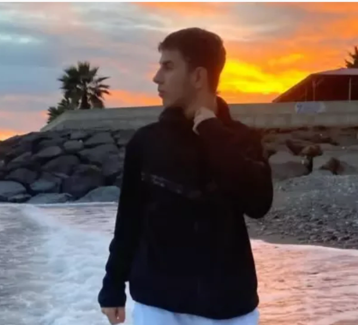 Asker eğlencesinde kahreden olay                     