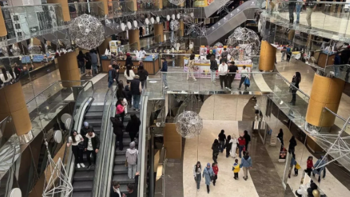 AVM'lere girişler &uuml;cretli mi olacak? DMM son noktayı koydu!