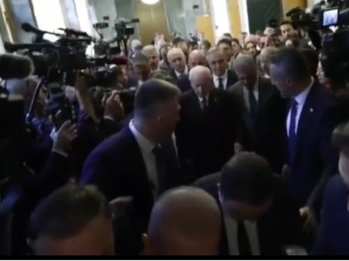 Bahçeli'den Selahattin Demirtaş açıklaması: Tahliyesi hayırlı olur 