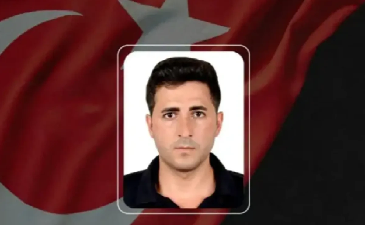 Bakan &Ccedil;ift&ccedil;i duyurdu: Polis memuru Tayfun Akalan şehit oldu