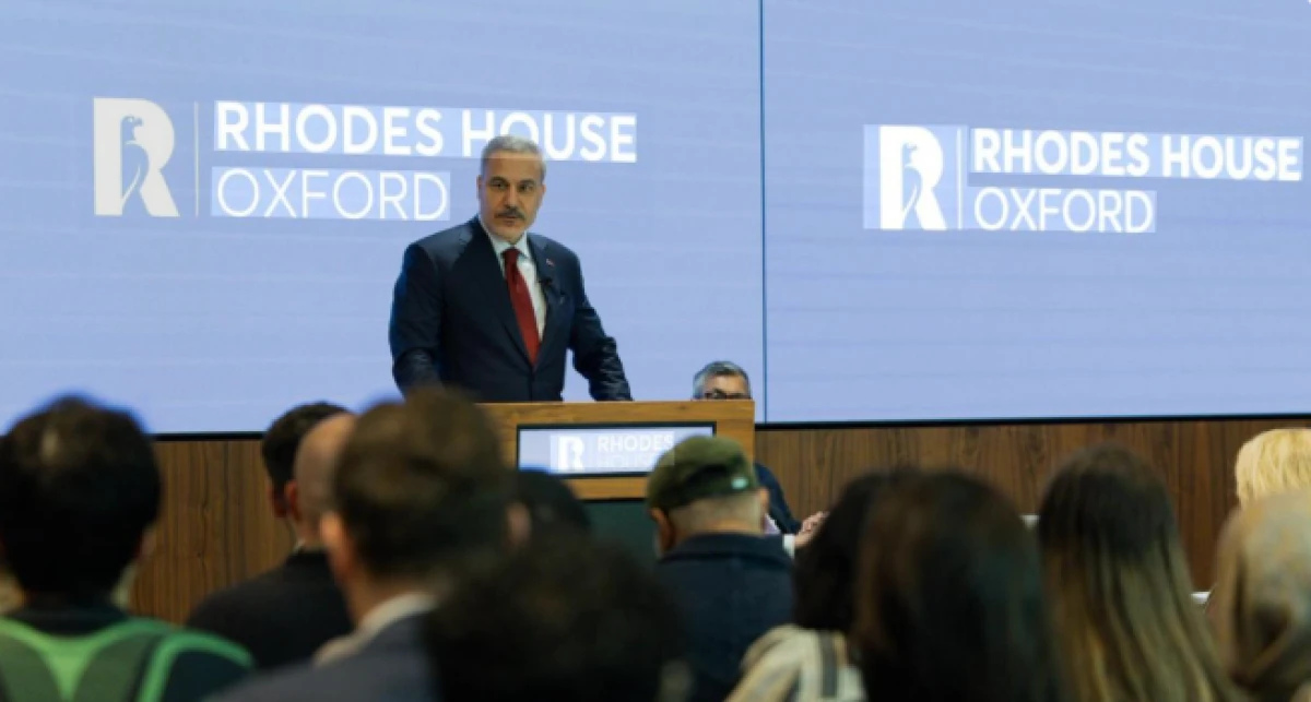 Bakan Fidan'dan İngiltere&rsquo;de kritik mesajlar: Von der Leyen'in a&ccedil;ıklamaları talihsizdi