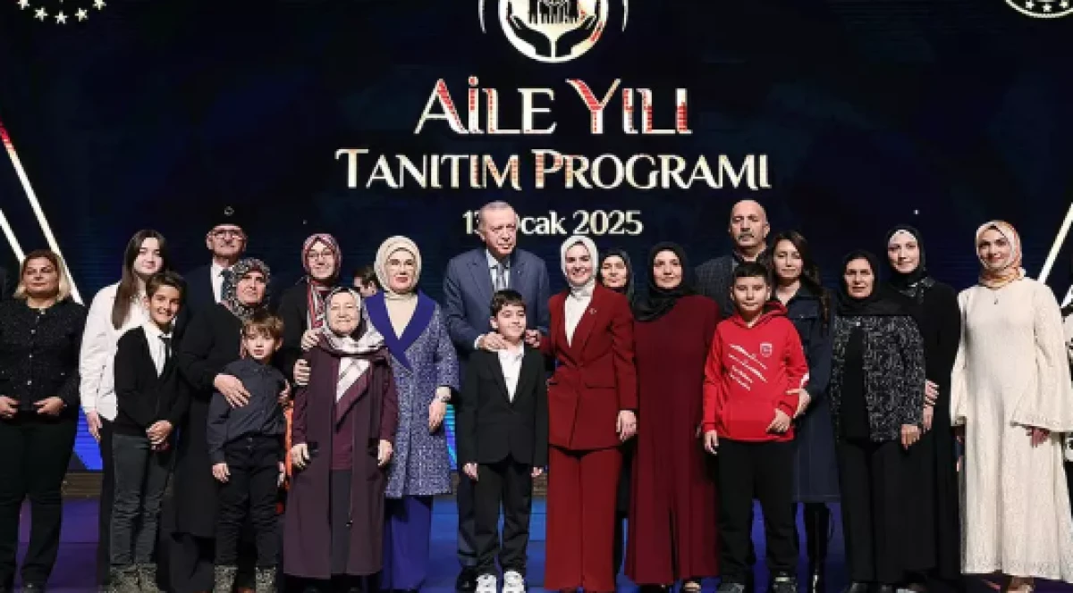 Bakan G&ouml;ktaş a&ccedil;ıkladı: Evleneceklere b&uuml;y&uuml;k m&uuml;jde! 