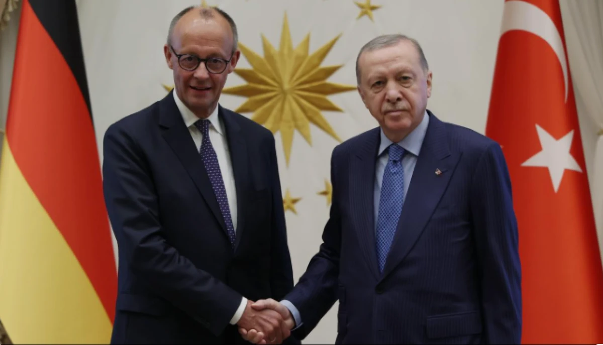 Başkan Erdoğan, Almanya Başbakanı Merz ile g&ouml;r&uuml;şt&uuml;