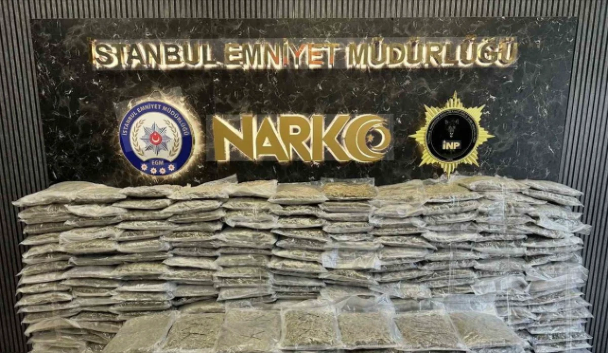 Beykoz'da dev uyuşturucu operasyonu: 409 kilo skunk ele ge&ccedil;irildi