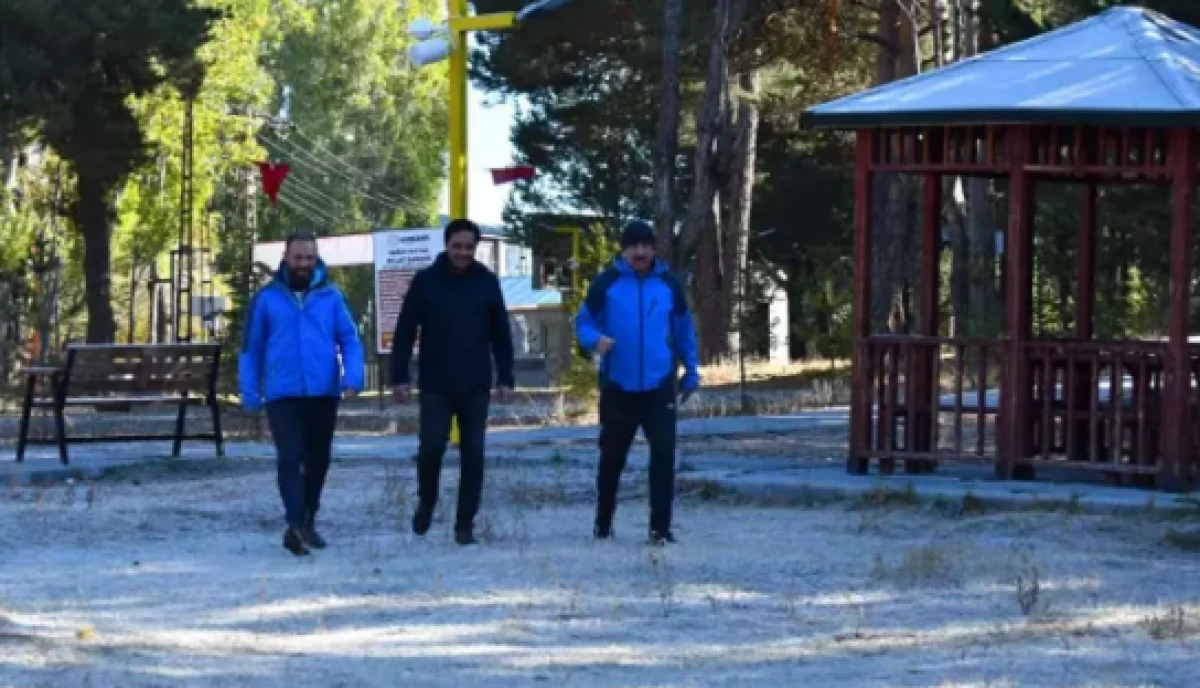 Bir ilçede sıcaklık 0'ın altına düştü!   