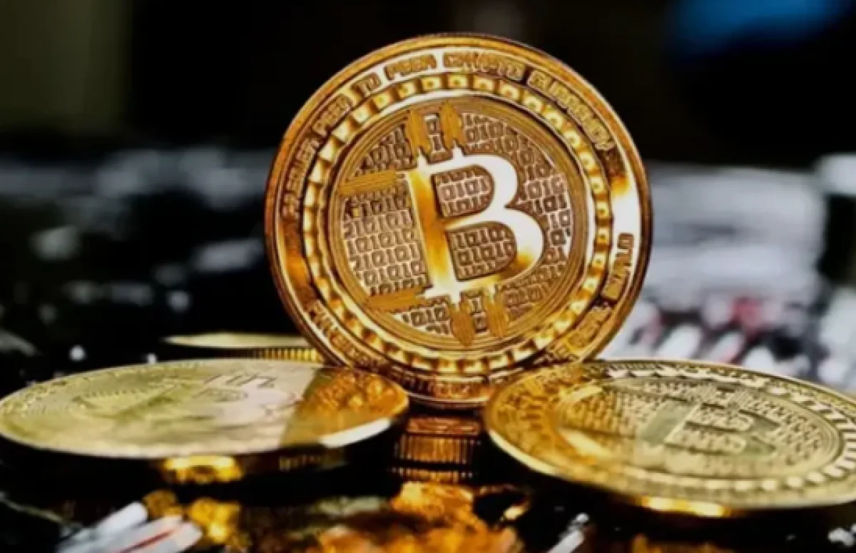 Bitcoin hazinesi kuran dev şirketlerde b&uuml;y&uuml;k &ccedil;&ouml;k&uuml;ş: 80 milyar dolar silindi! Şok oldular!