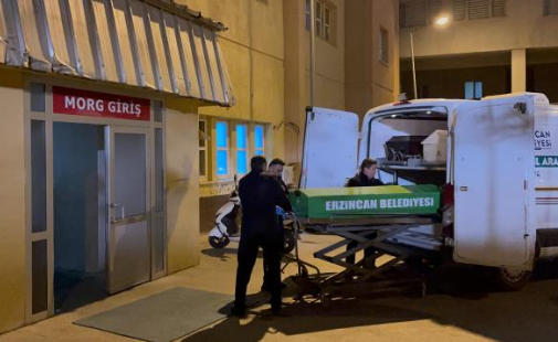 Boğazı kesilmiş halde bulundu                             