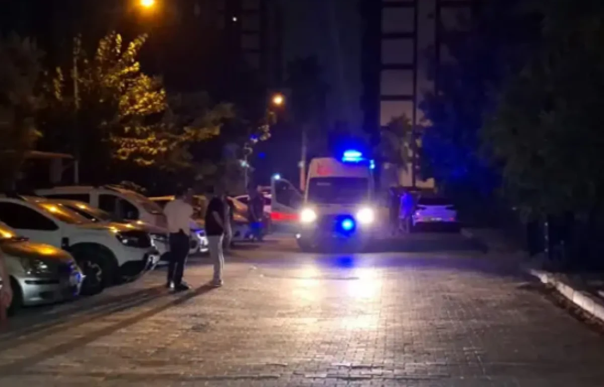Boşanma aşamasındaki eşini uykusunda tabancayla &ouml;ld&uuml;rd&uuml;
