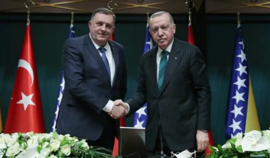 Bosnalı Sırp lider Dodik seçimlerde Cumhurbaşkanı Erdoğan'ı desteklediğini duyurdu