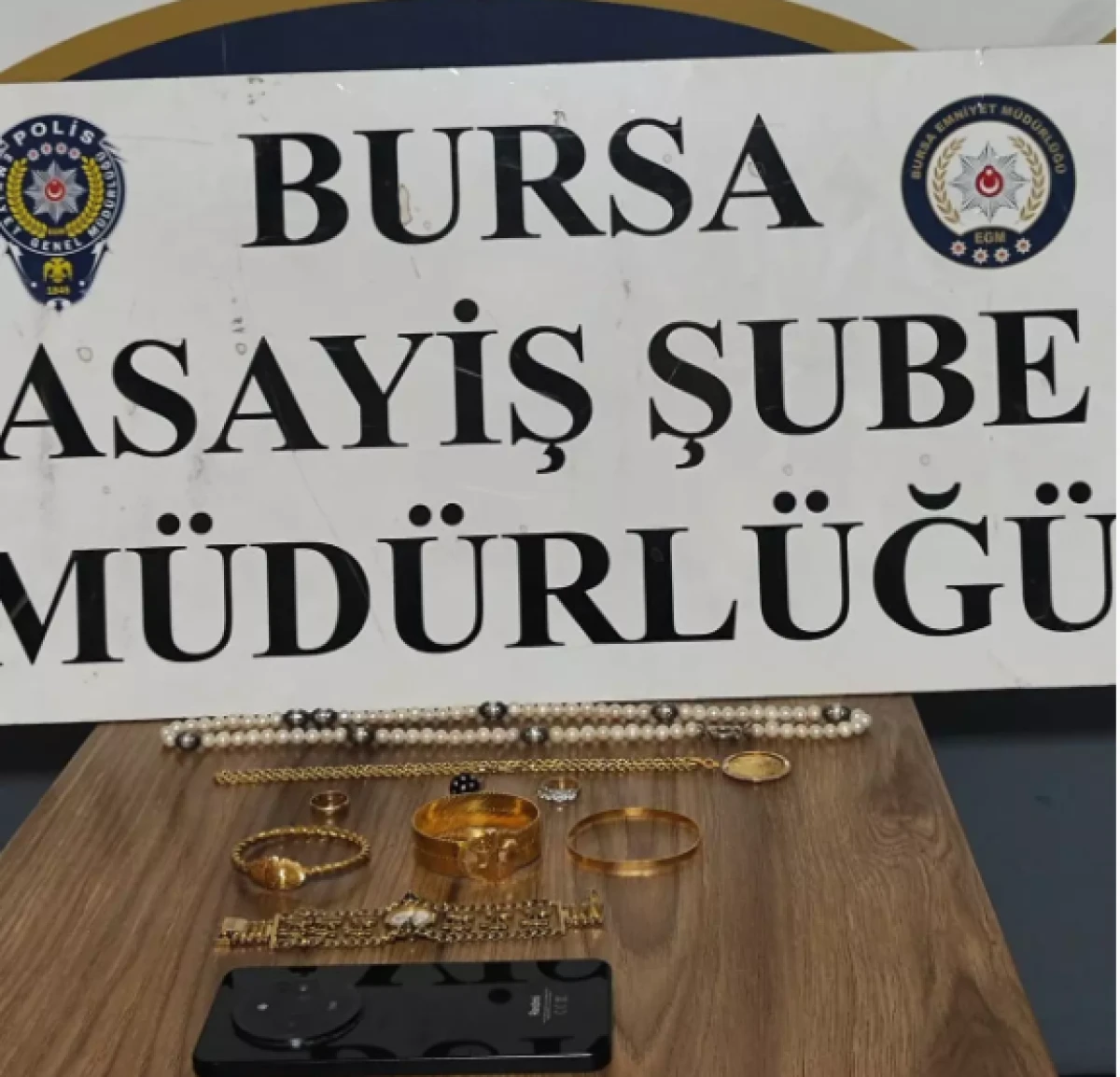 Bursa! Tek aramayla 2 milyon liralık vurgun yaptı