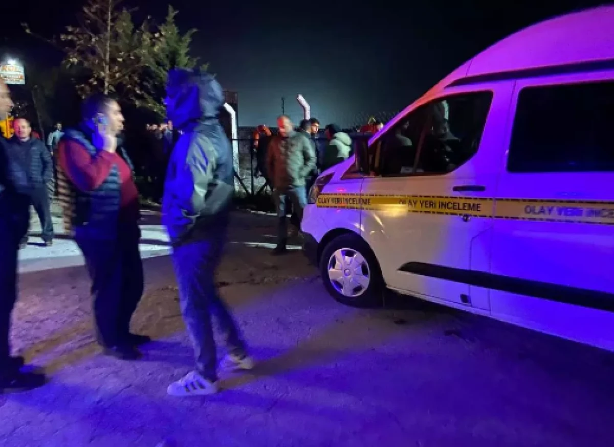 &Ccedil;anakkale'de eski karı-koca silahla vurularak &ouml;ld&uuml;r&uuml;ld&uuml; 