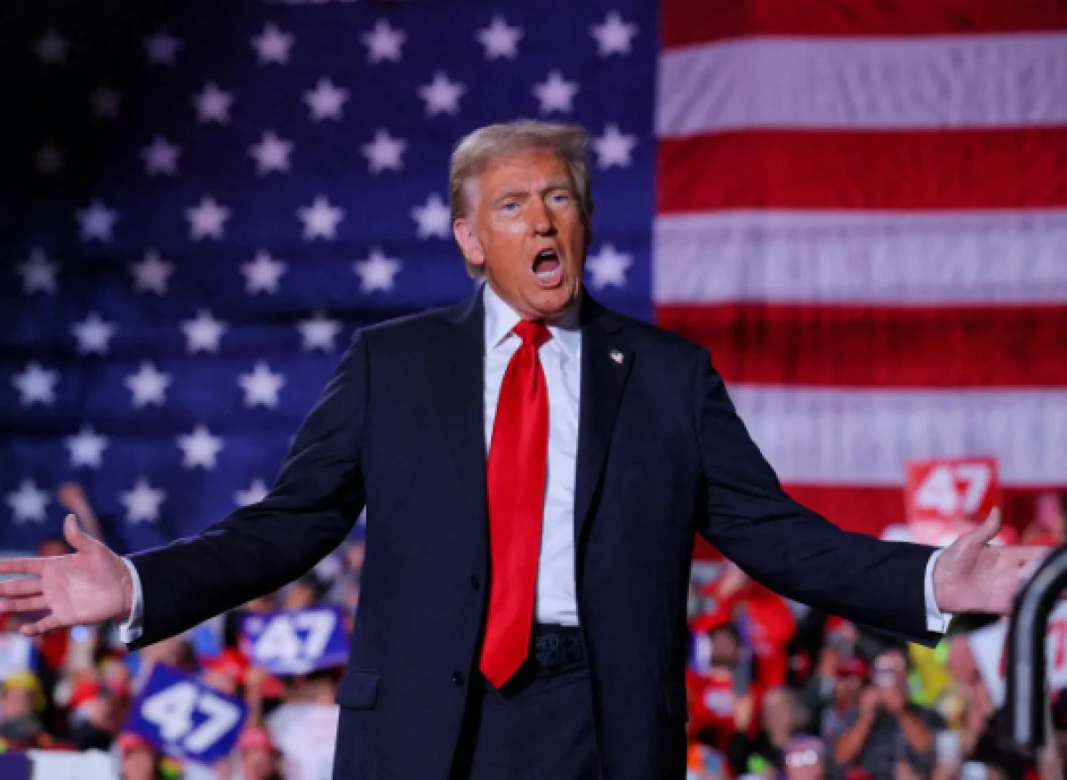 &Ccedil;anlar onun i&ccedil;in &ccedil;alıyor! Tarihi d&uuml;ş&uuml;ş sonrası Trump'a soğuk duş!
