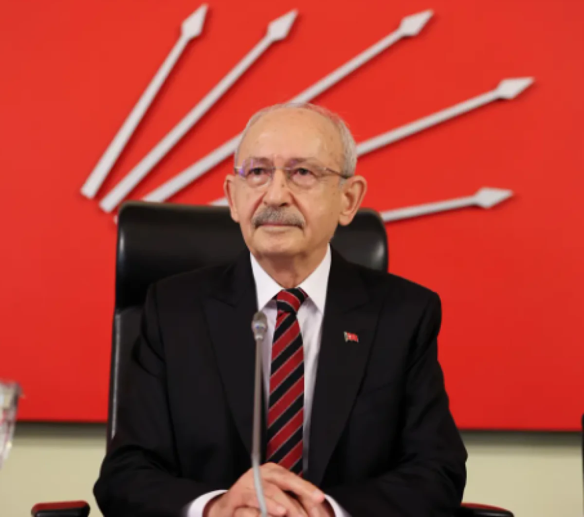 CHP'de 2. ihra&ccedil; dalgası! Dikkat &ccedil;eken isimler
