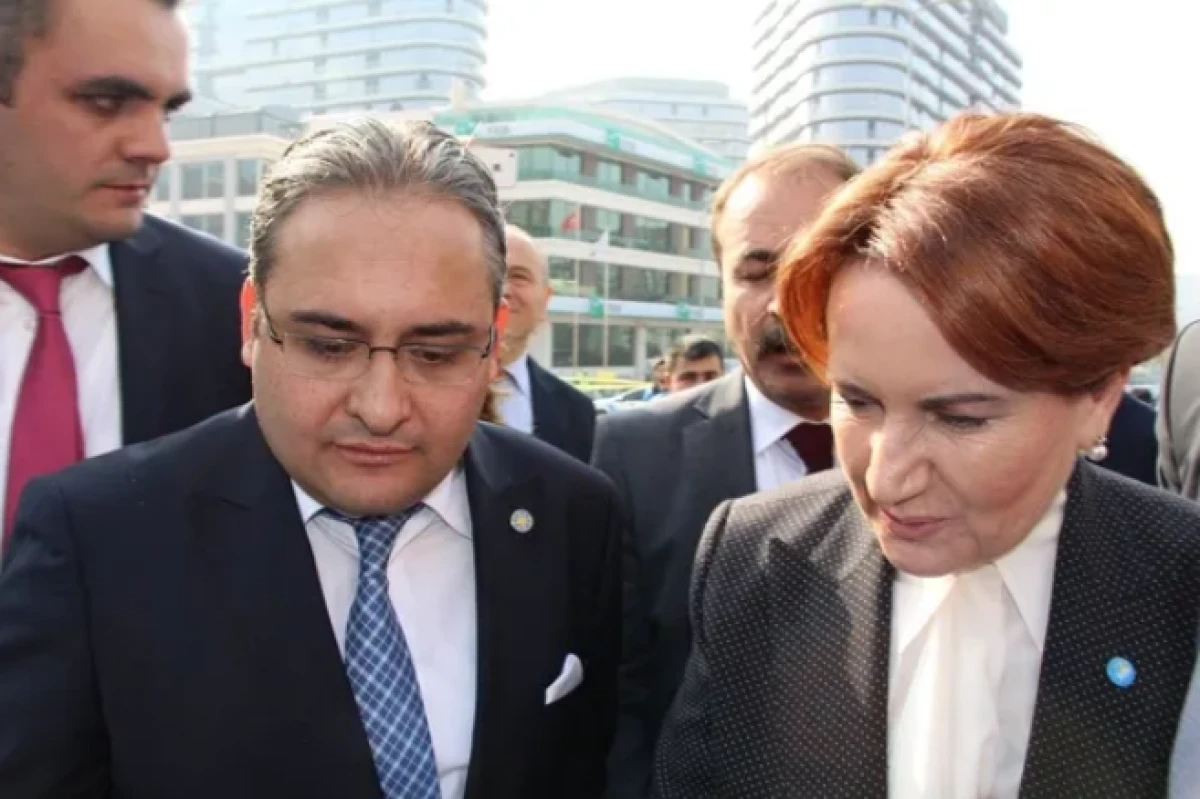 CHP'de İstifalar peş peşe geldi! Akşener iddiası g&uuml;ndem oldu 