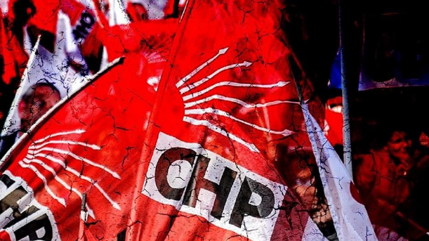 CHP'de şoke eden istifa                      