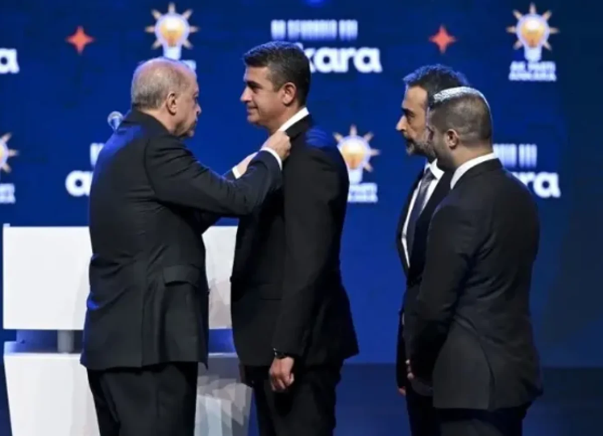 CHP&rsquo;den AK Parti&rsquo;ye ge&ccedil;en Levent Ko&ccedil; sessizliğini bozdu! Mansur Yavaş'ın iddialarına cevap
