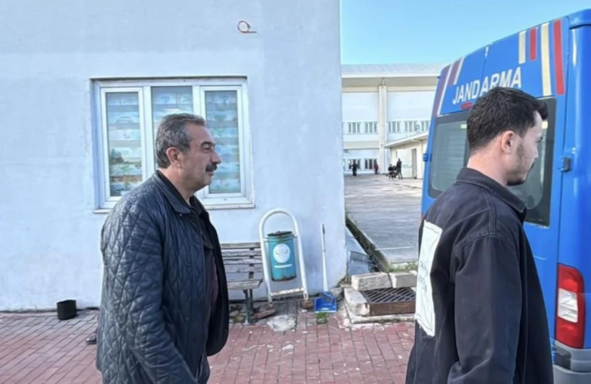 &Ccedil;ukurova Belediyesi&rsquo;ne operasyonda eski başkan Soner &Ccedil;etin g&ouml;zaltına alındı