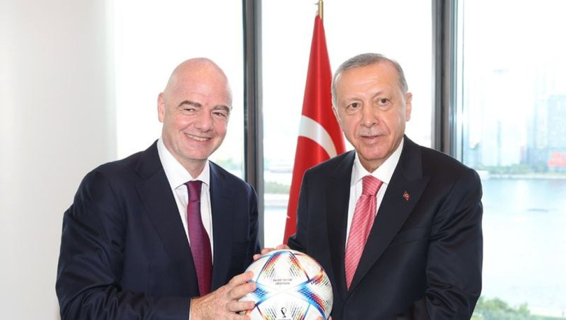 Cumhurbaşkanı Erdoğan, FIFA Başkanı Infantino'yu kabul etti 