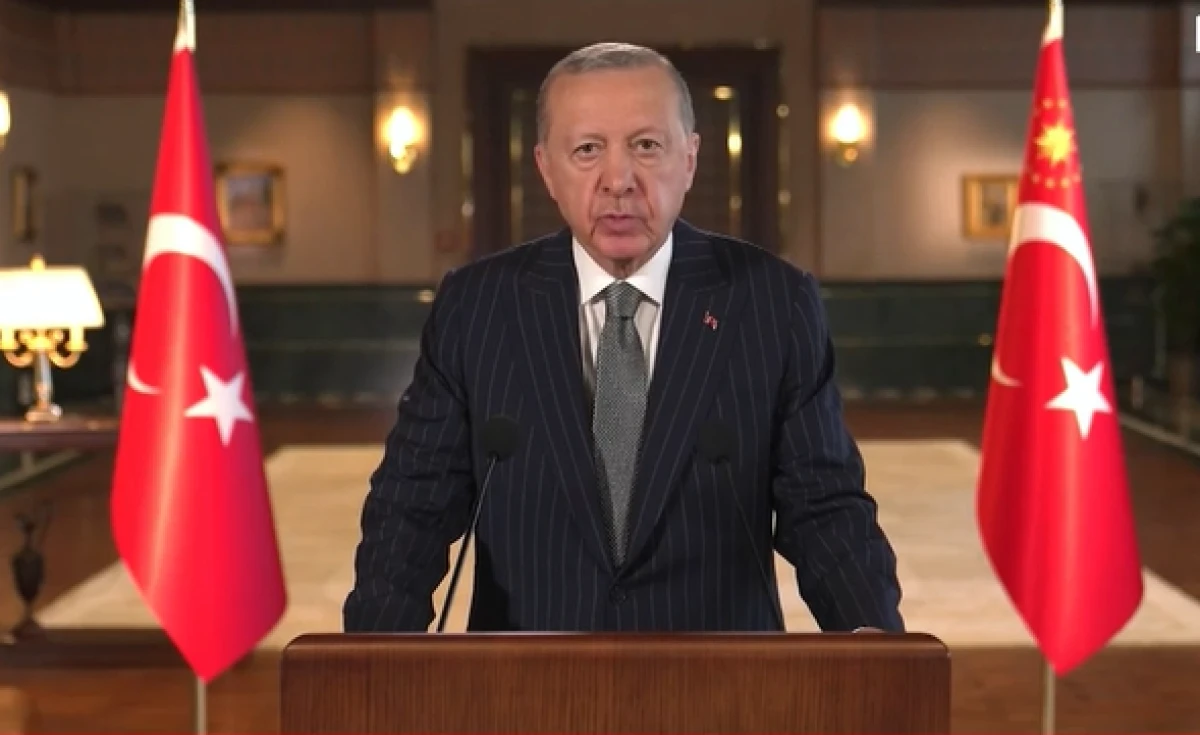 Cumhurbaşkanı Erdoğan: T&uuml;rk milletinin tarihi şanla doludur