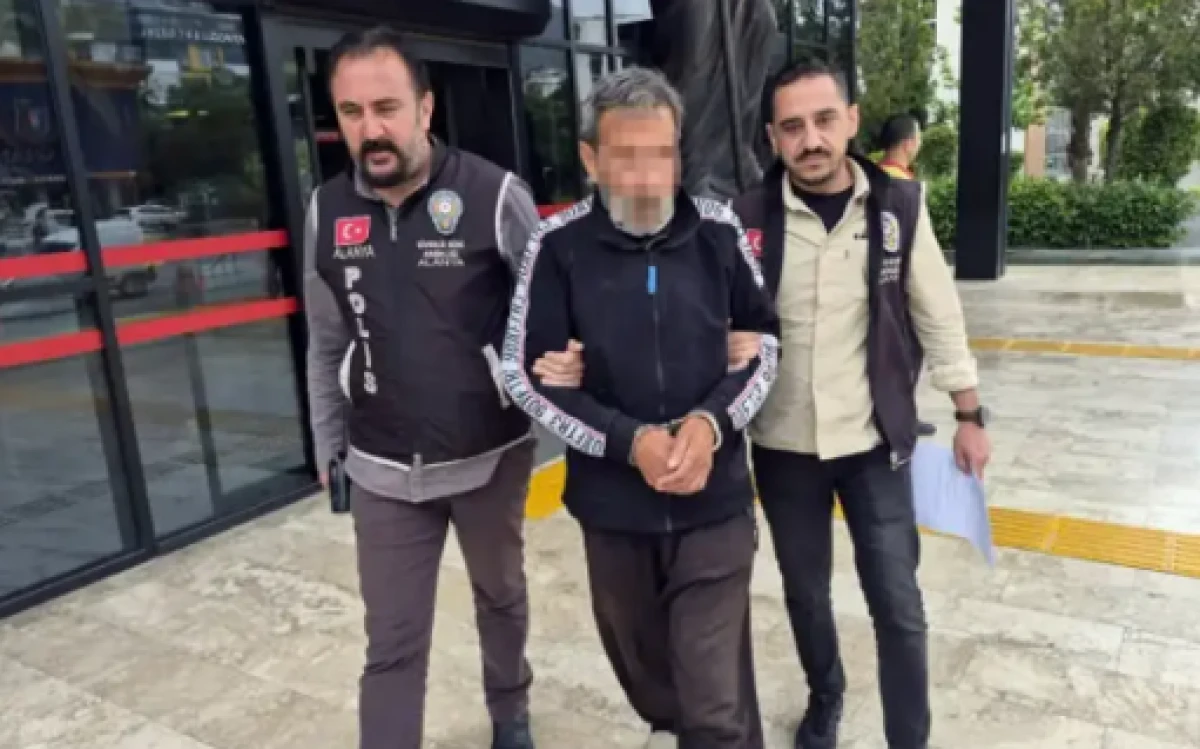 Cumhurbaşkanına hakaretten tutuklandı