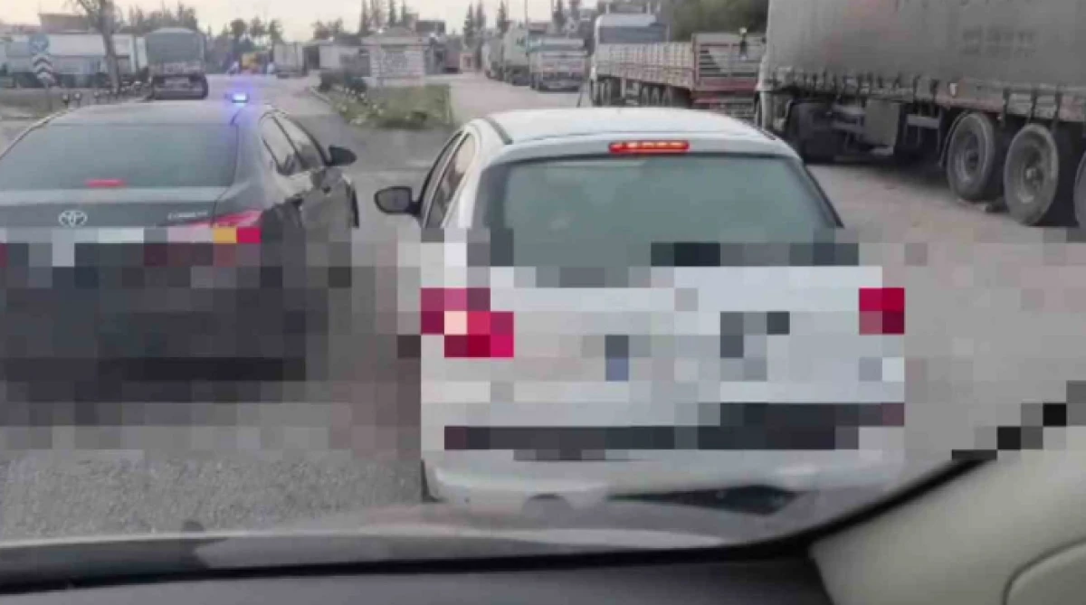 Damacanada sıvı uyuşturucu taşıdılar     