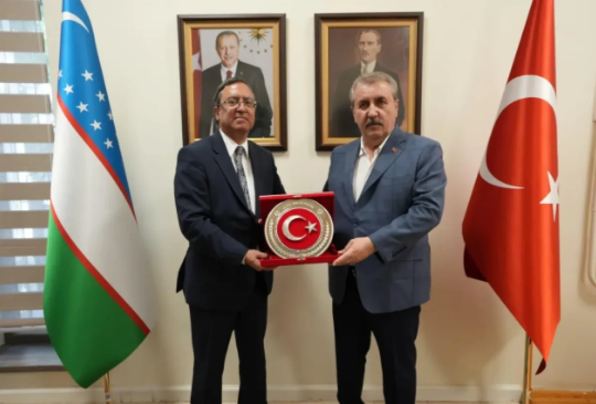 Destici&rsquo;den &Ouml;zbekistan&rsquo;a anlamlı ziyaret: G&uuml;&ccedil;l&uuml; olmak zorundayız