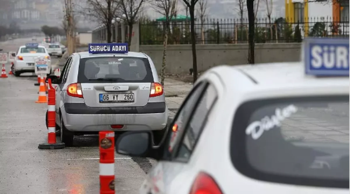 Direksiyon sınavlarında yeni d&ouml;nem sinyali 