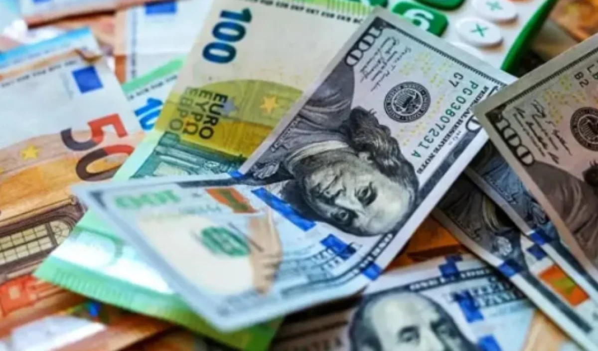 Dolar ve Euro ka&ccedil; TL oldu? İşte g&uuml;ncel fiyatlar...