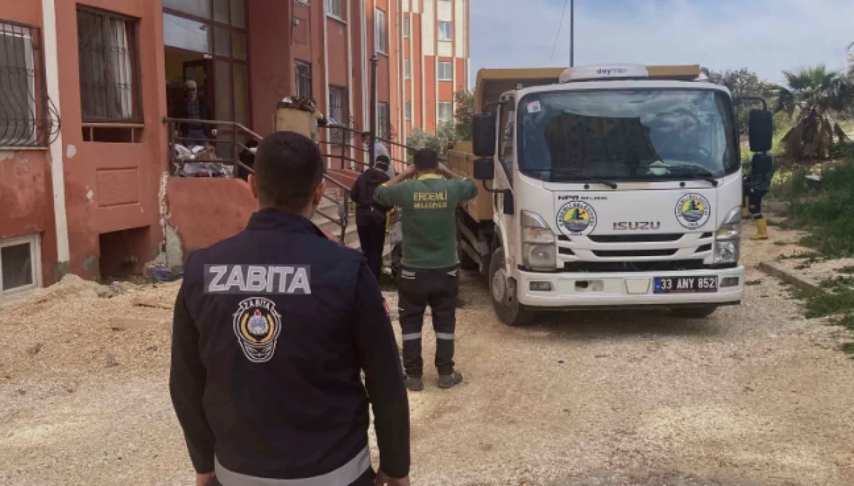 Ekipler gaz maskesiyle girdi iki g&uuml;nde temizledi           